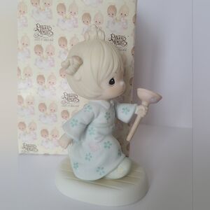 Vintage Precious Moments Faith Takes The Plunge Collectible Figurine